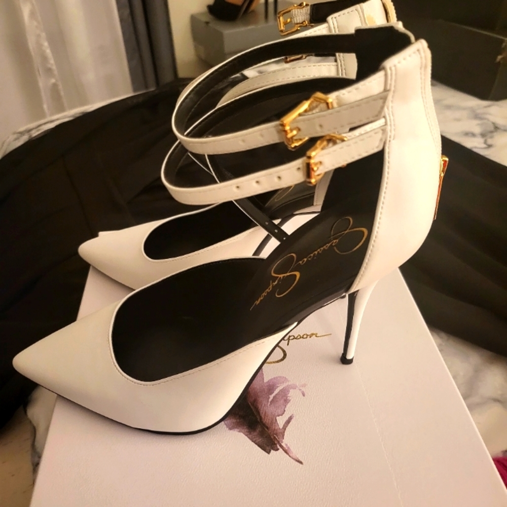 Jessica simpson heels size 10